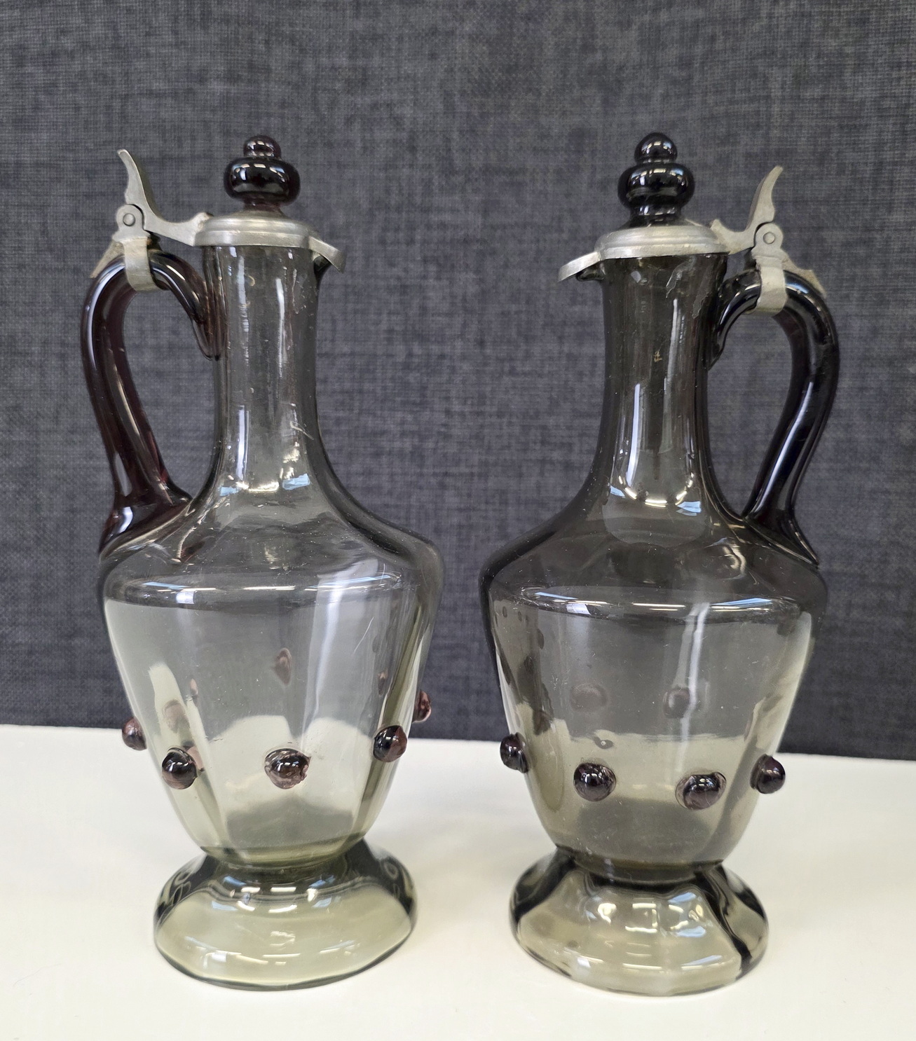 A pair of French Art Deco Cruets